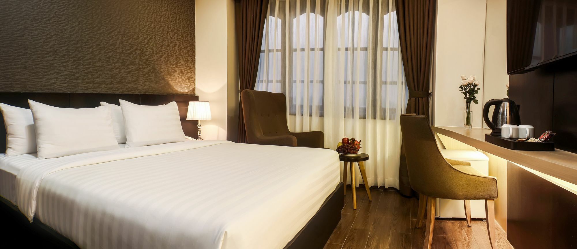 Golden Hotel На Транг Екстериор снимка